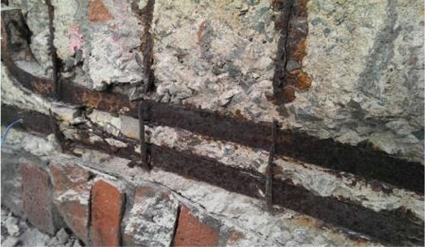 Carbonation_of_concrete Η διάβρωση του σιδήρου είναι μια ηλεκτροχημική διαδικασία, γιατί εμπεριέχει ροή ηλεκτρονίων και ιόντων.
